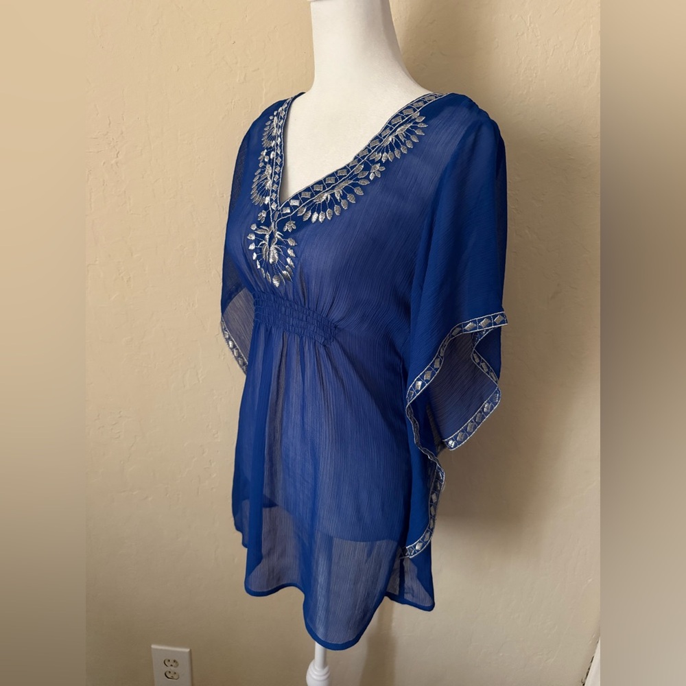 Sheer Blouse coverup - Picture 2 of 6